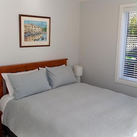 Stylish Matua Apartment ตาอูรังกา ภายนอก รูปภาพ